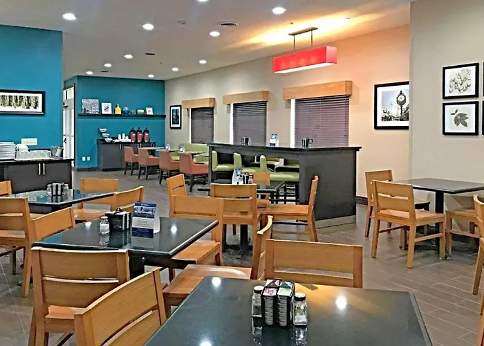 Hotel Comfort & - St Louis Area