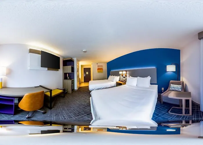 Comfort & - St Louis Area Hotel 3*