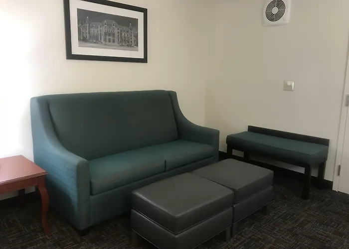 Comfort & - St Louis Area 3*