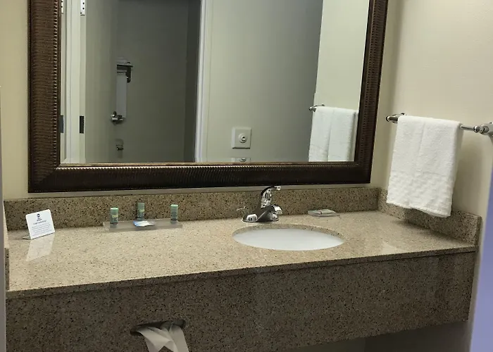 Comfort & - St Louis Area O'Fallon