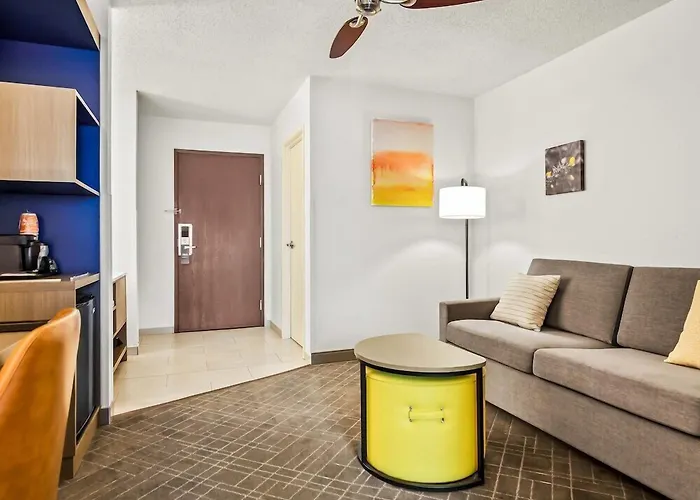 Hotel Comfort & - St Louis Area O'Fallon