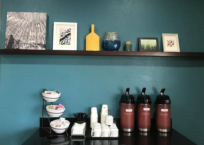 Hotel Comfort & - St Louis Area