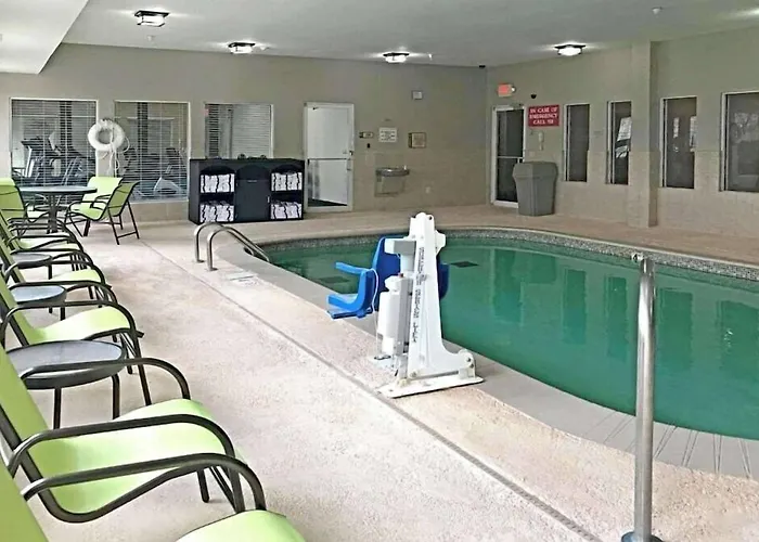 Hotel Comfort & - St Louis Area O'Fallon