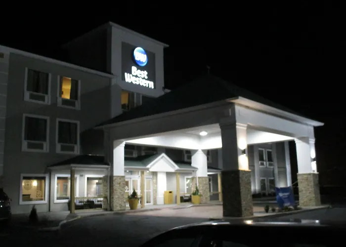 Comfort & - St Louis Area Hotel